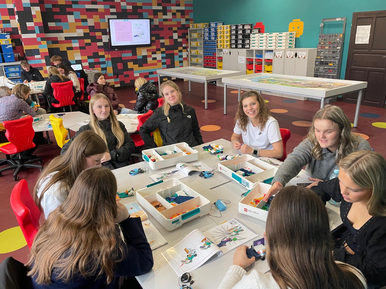 Pracownia LEGO i druku 3D – kreatywność i technologia