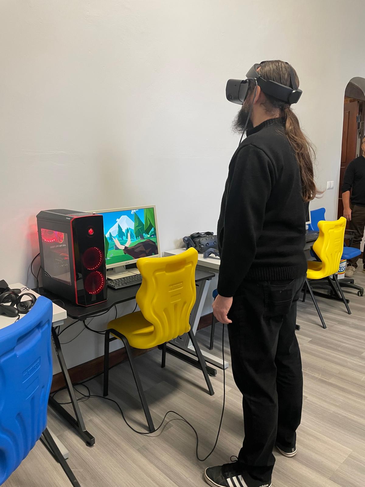 Pracownia VR – nauka w wirtualnej rzeczywistości.